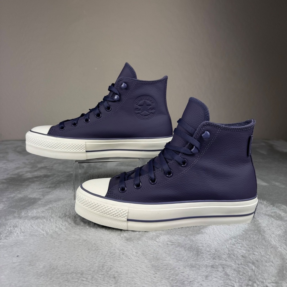 Converse Chuck 70 AT-CX Waterproof Leather HighTop Purple Women's Size 9 A11159C